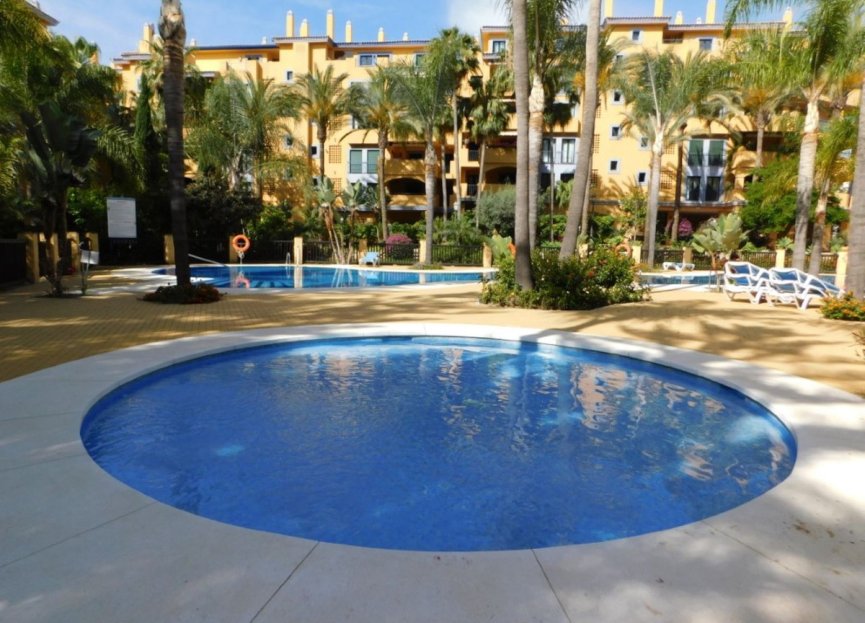 Resale - Apartment - Ground Floor Apartment - Marbella - San Pedro De Alcantara