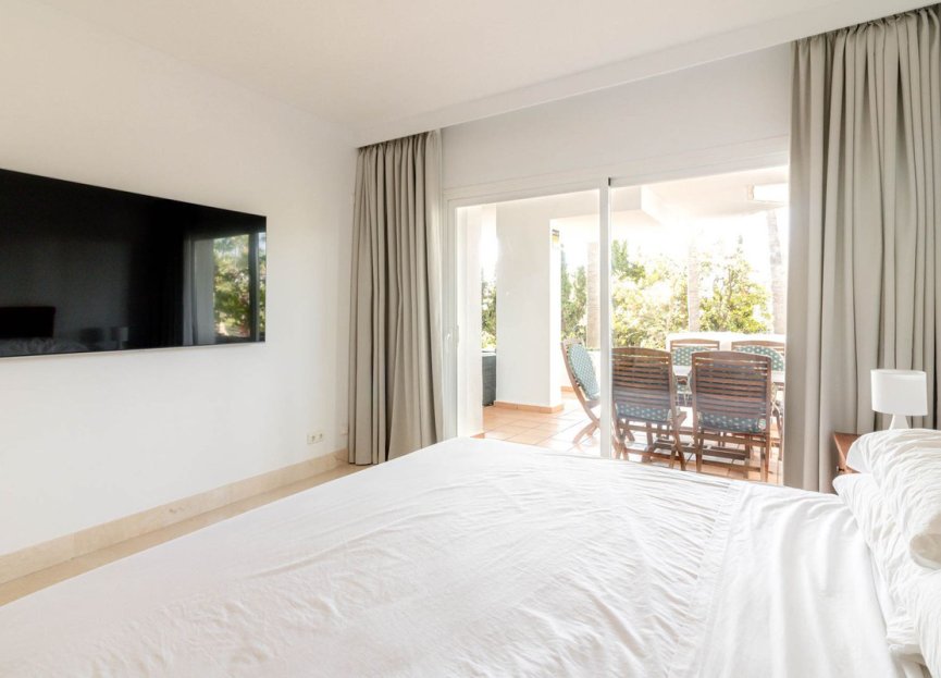 Resale - Apartment - Ground Floor Apartment - Marbella - Nueva Andalucia