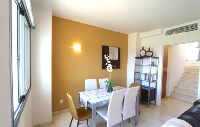 Resale - House - Semi-Detached House - Marbella - Cabopino