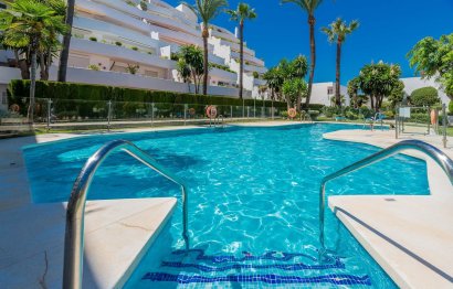 Resale - Apartment - Middle Floor Apartment - Marbella - Nueva Andalucia