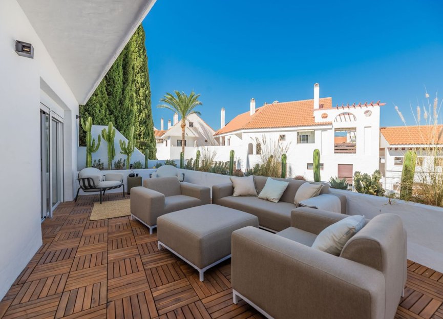 Resale - Apartment - Middle Floor Apartment - Marbella - Nueva Andalucia