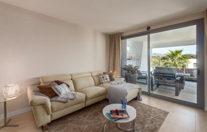 Resale - Apartment - Middle Floor Apartment - Estepona - Selwo