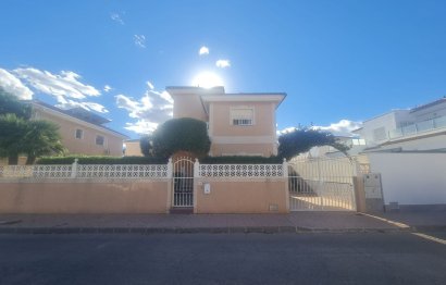 Resale - House - Detached Villa - Los Alcazares - Los Alcazares Centro