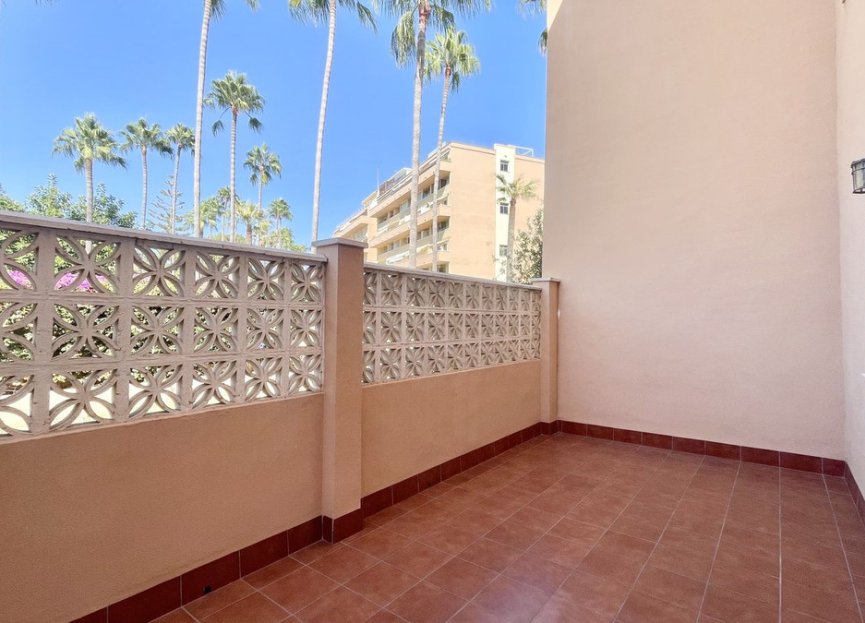 Resale - Apartment - Ground Floor Apartment - Marbella - Cabopino