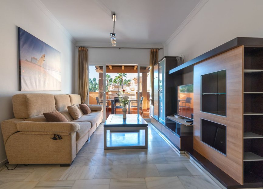 Resale - Apartment - Middle Floor Apartment - Marbella - Cabopino