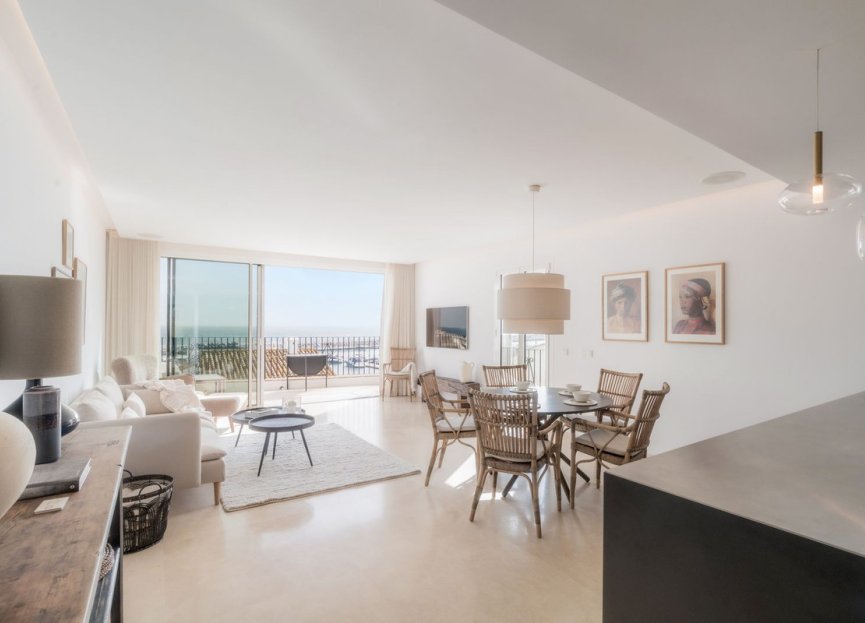 Resale - Apartment - Penthouse - Marbella - Puerto Banús