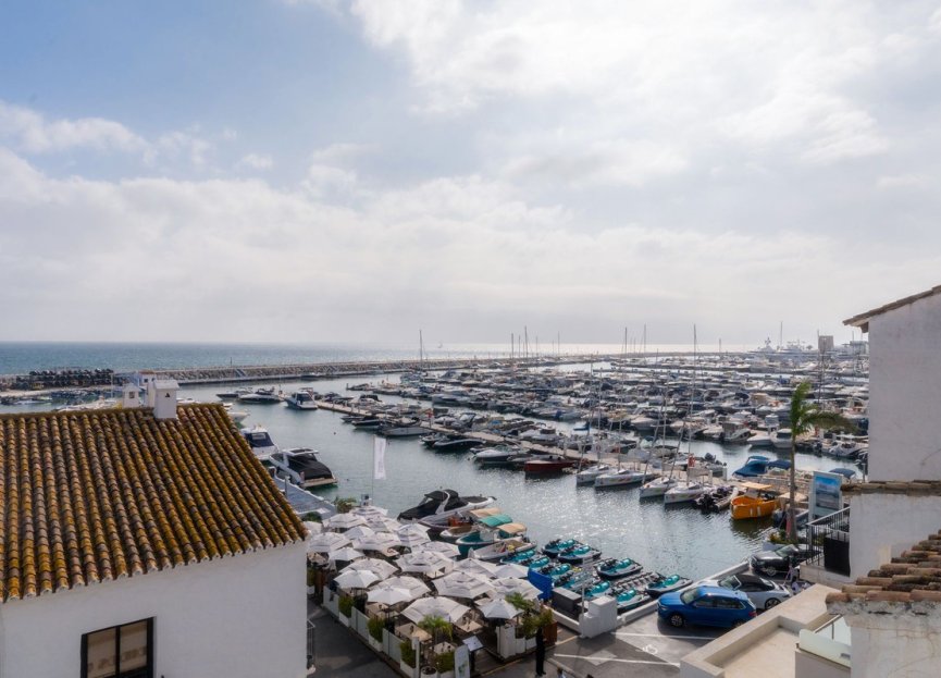 Resale - Apartment - Penthouse - Marbella - Puerto Banús