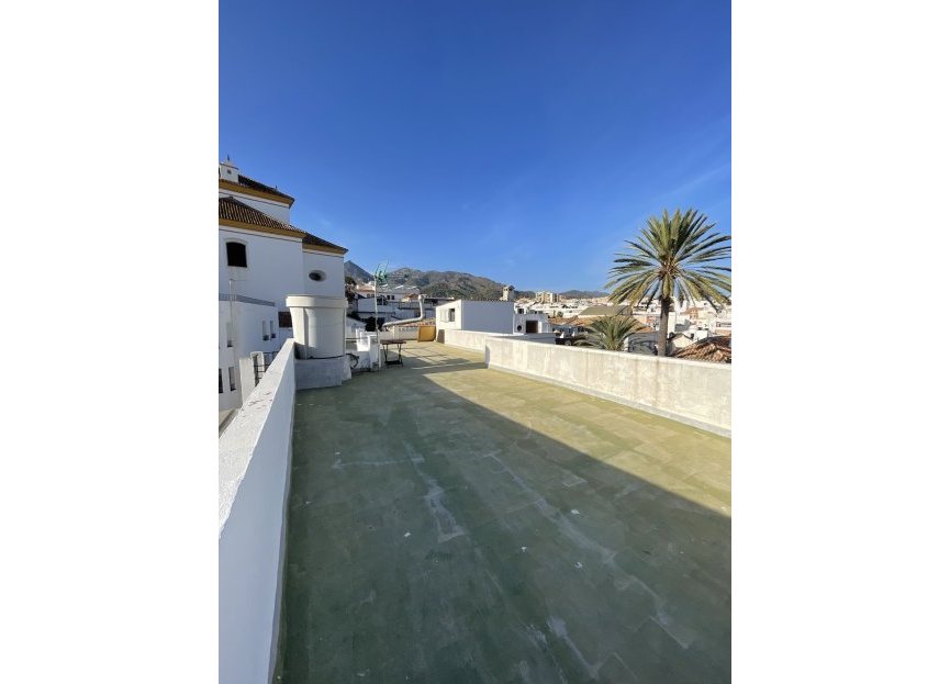 Resale - Commercial - Marbella