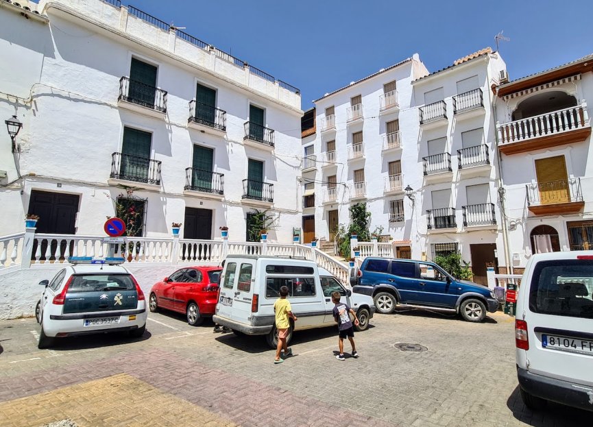 Resale - Commercial - Tolox - Marbella