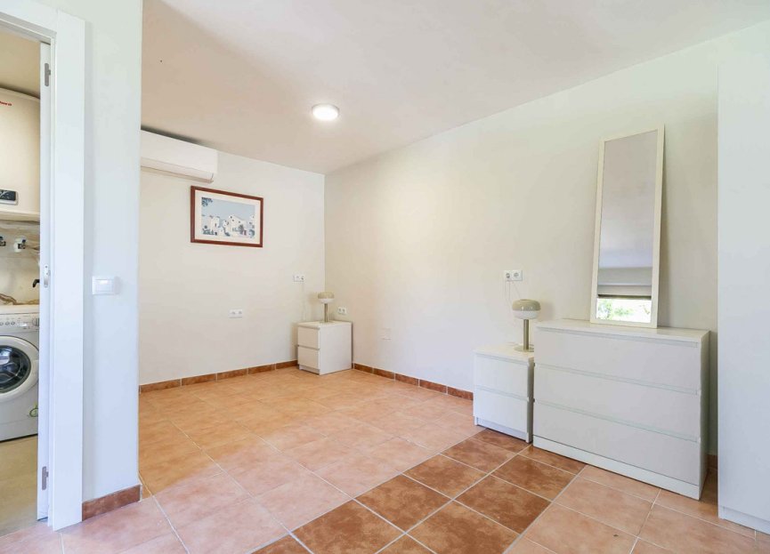 Resale - House - Calahonda