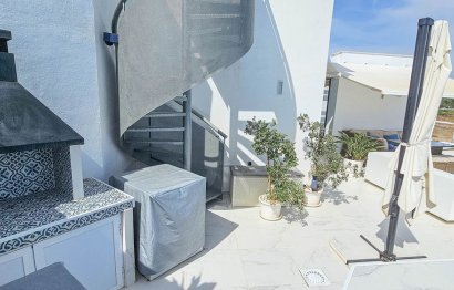 Resale - Apartment - Casares Playa - Casares