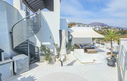 Resale - Apartment - Casares Playa - Casares