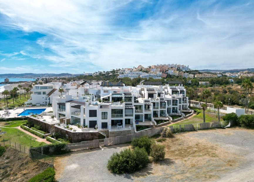 Resale - Apartment - Casares Playa - Casares