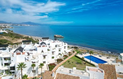 Resale - Apartment - Casares Playa - Casares