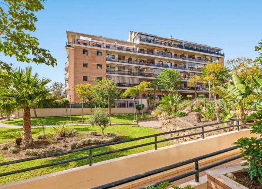 Resale - Apartment - Torremolinos