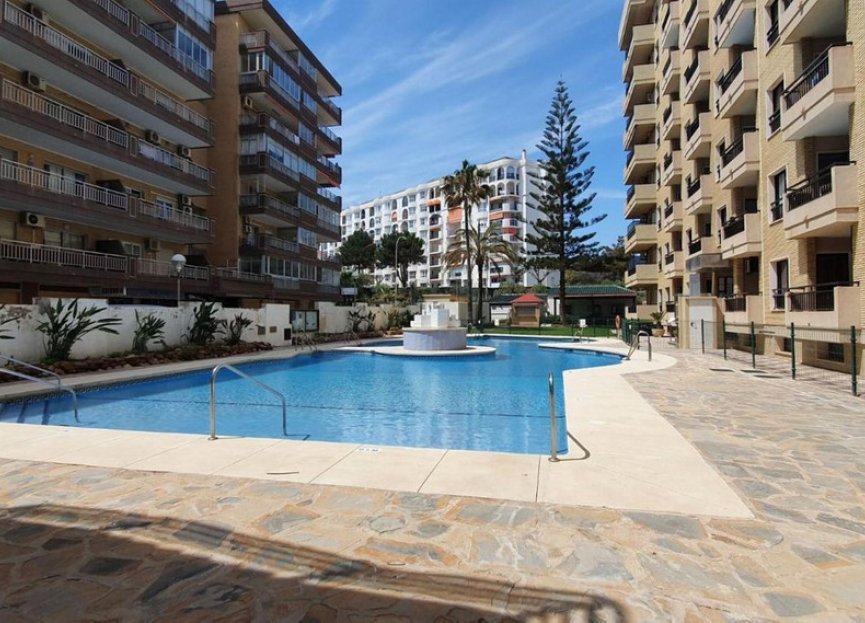 Resale - Apartment - Middle Floor Apartment - Fuengirola - Los Boliches