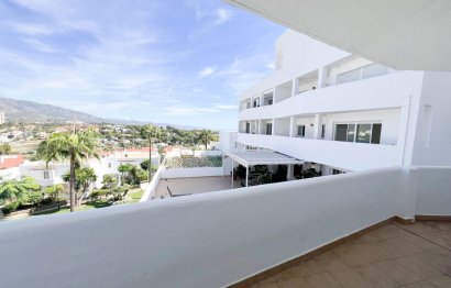 Resale - Apartment - Middle Floor Apartment - Marbella - Nueva Andalucia