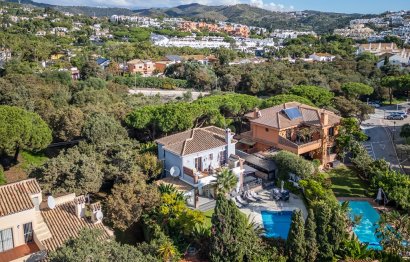 Resale - House - Detached Villa - Marbella - Marbesa