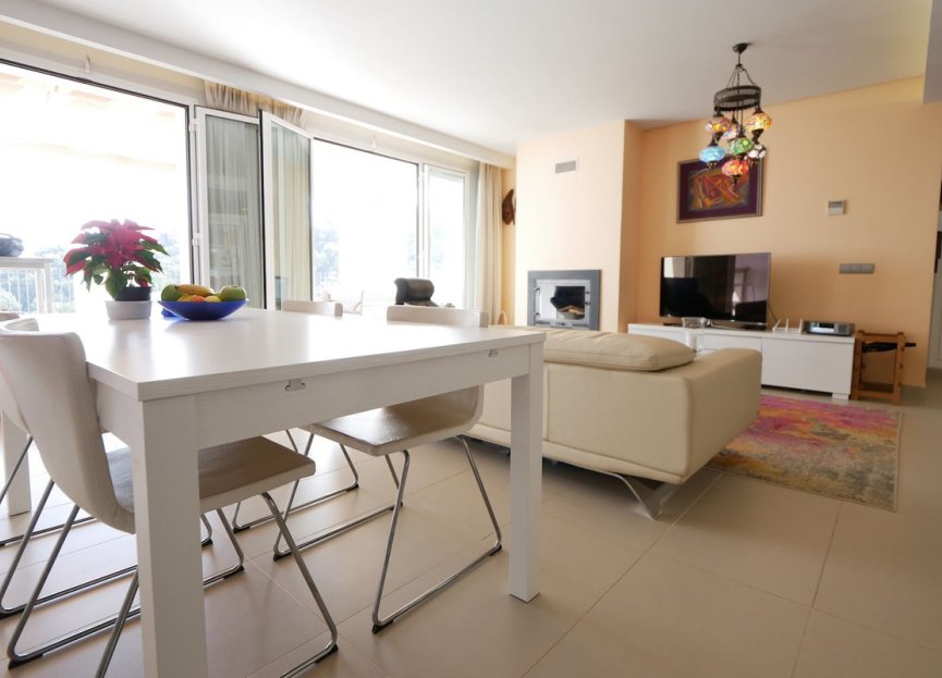 Reventa - Apartment - Penthouse - Marbella - La Mairena