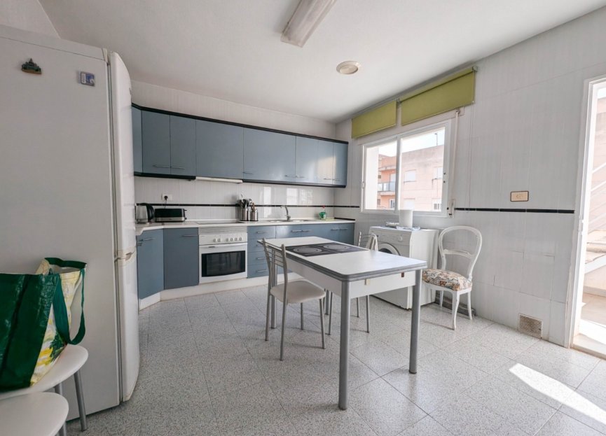 Resale - Apartment - Los Alcazares