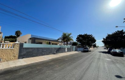 Resale - House - Detached Villa - Cartagena - Mar de Cristal