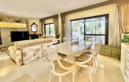 Resale - Apartment - Marbella