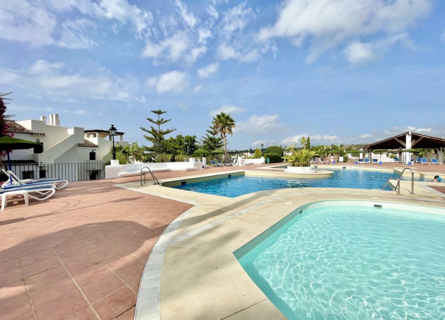 Resale - Apartment - Marbella