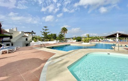 Resale - Apartment - Marbella