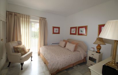 Resale - House - Detached Villa - Sotogrande