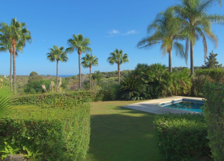 Resale - House - Detached Villa - Sotogrande