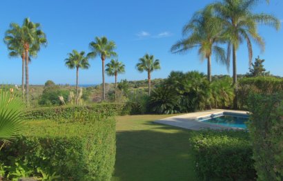 Resale - House - Detached Villa - Sotogrande