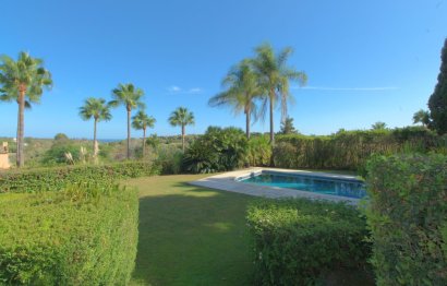 Resale - House - Detached Villa - Sotogrande