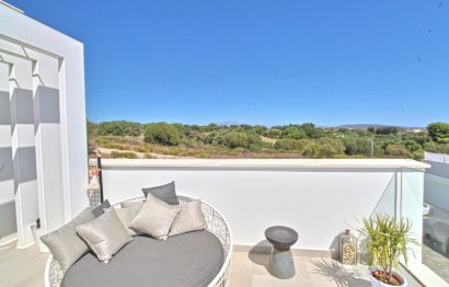 Resale - House - Townhouse - Sotogrande