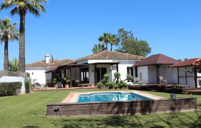 Resale - House - Detached Villa - Sotogrande