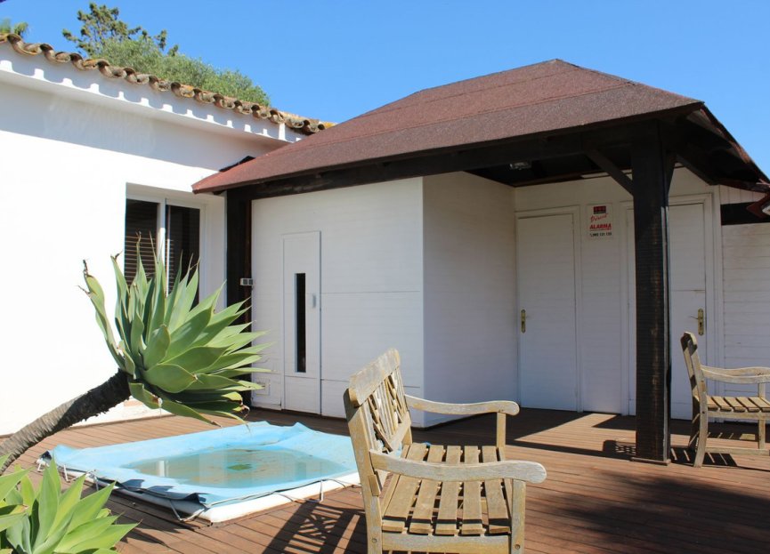 Resale - House - Detached Villa - Sotogrande