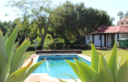 Resale - House - Detached Villa - Sotogrande