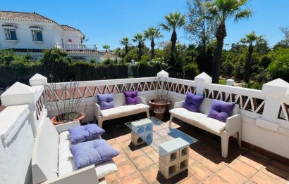 Resale - House - Detached Villa - Sotogrande