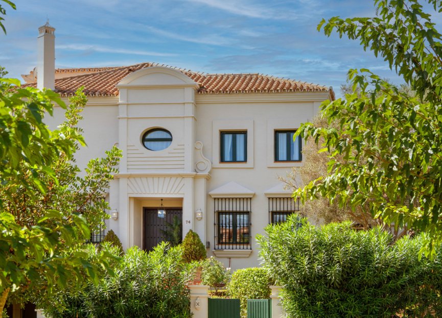 Resale - House - Semi-Detached House - Sotogrande