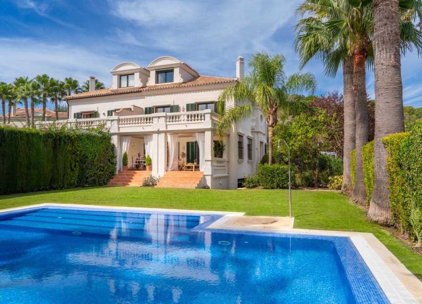 Resale - House - Semi-Detached House - Sotogrande