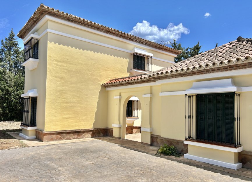 Reventa - House - Detached Villa - Sotogrande