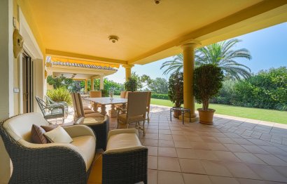 Resale - House - Detached Villa - Sotogrande