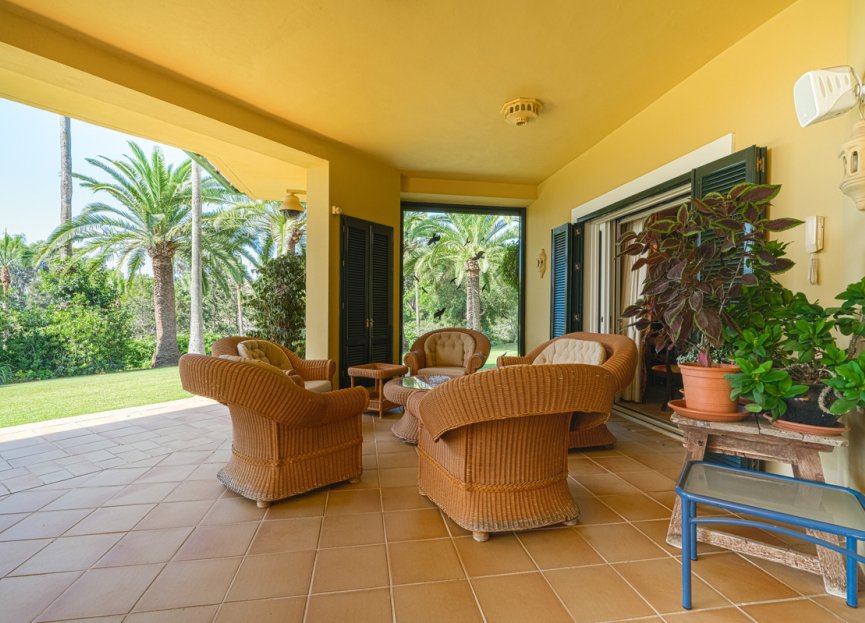 Resale - House - Detached Villa - Sotogrande