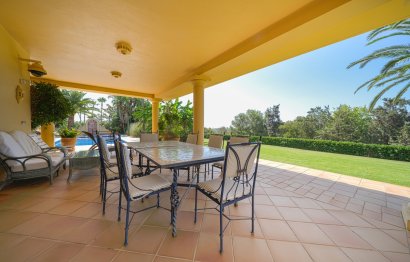 Resale - House - Detached Villa - Sotogrande