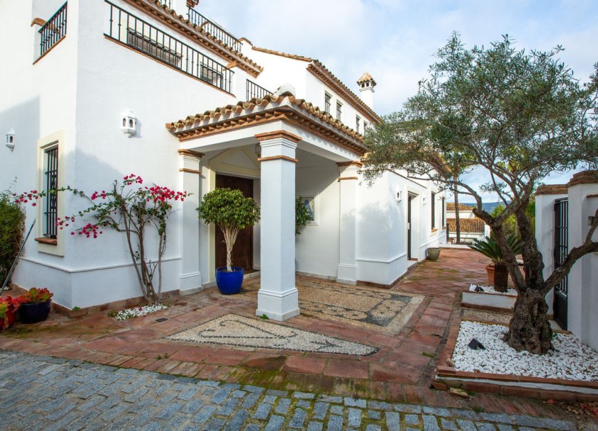 Reventa - House - Detached Villa - Sotogrande