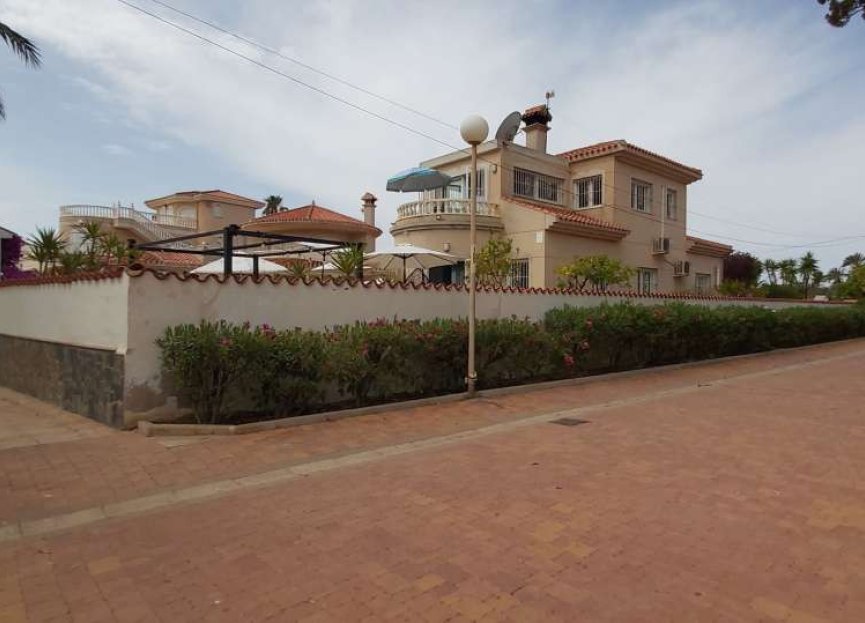 Resale - House - Detached Villa - Cartagena - Los Urrutias