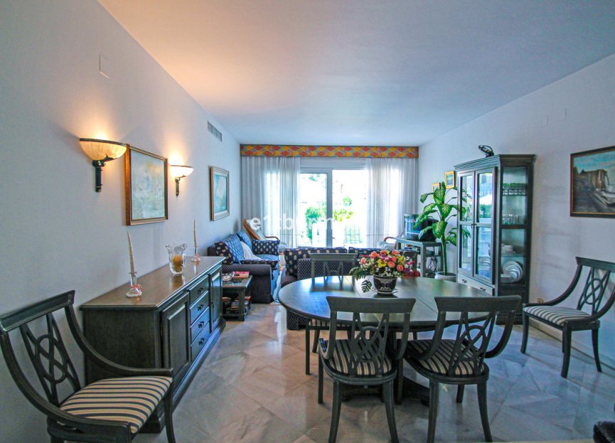 Resale - Apartment - Ground Floor Apartment - Marbella - The Golden Mile