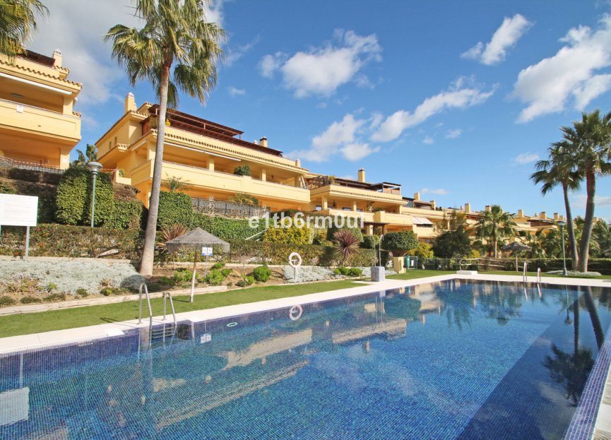 Resale - Apartment - Middle Floor Apartment - Marbella - The Golden Mile