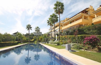 Resale - Apartment - Middle Floor Apartment - Marbella - The Golden Mile