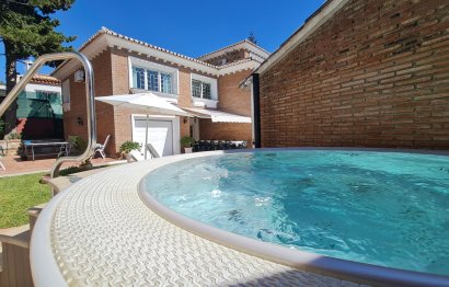 Resale - House - Detached Villa - Benalmádena - Benalmadena Centro