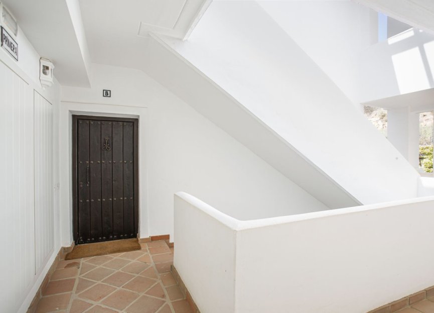 Resale - Apartment - Middle Floor Apartment - Casares - Casares Centro